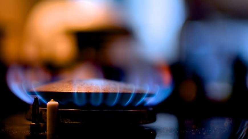 Gas Prices Rise 15% Across France Despite Iran Ceasefire