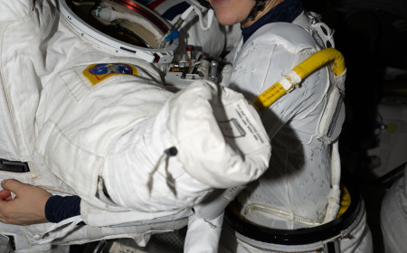Sophie Adenot to Carry Out Another Spacewalk on August 25 to Complete ISS Antenna Replacement